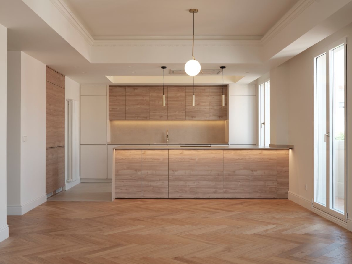 Renovated apartment for sale in Valencia city