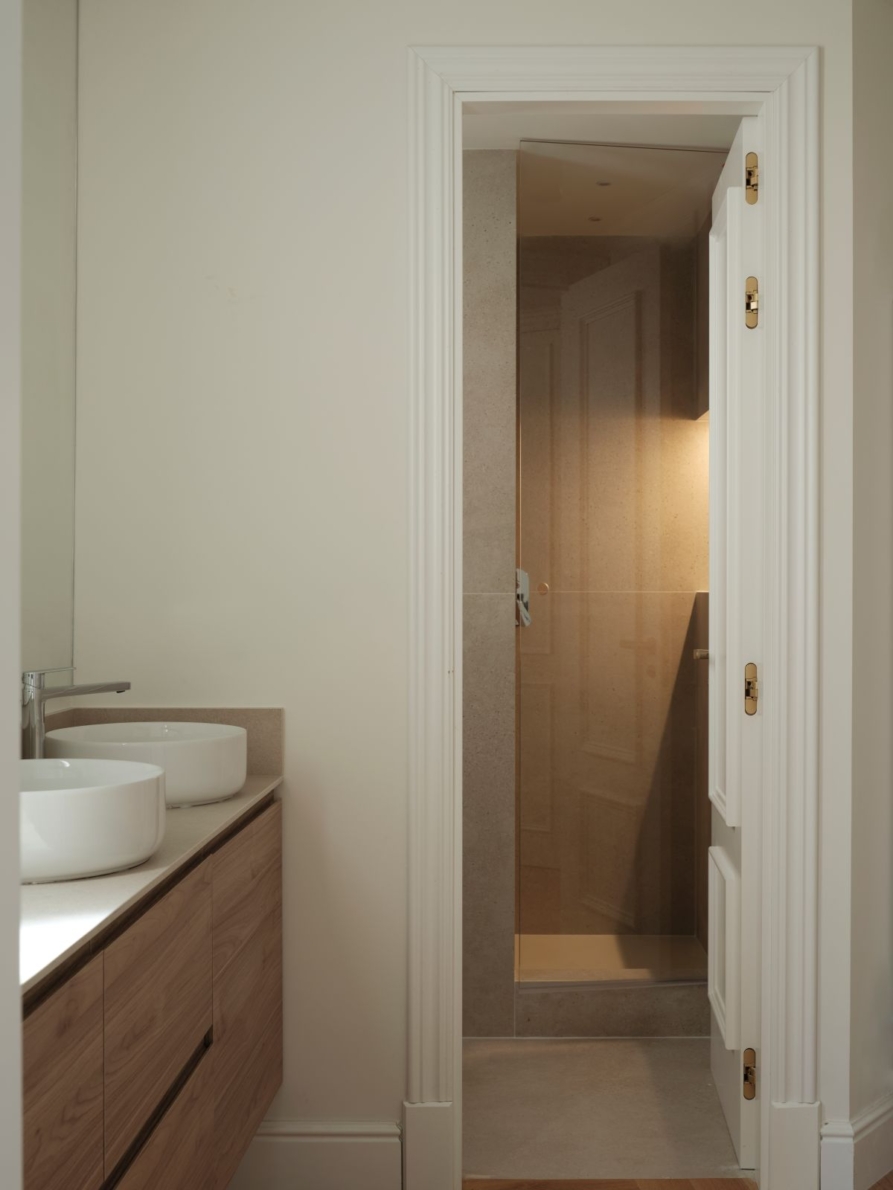 Renovated apartment for sale in Valencia city