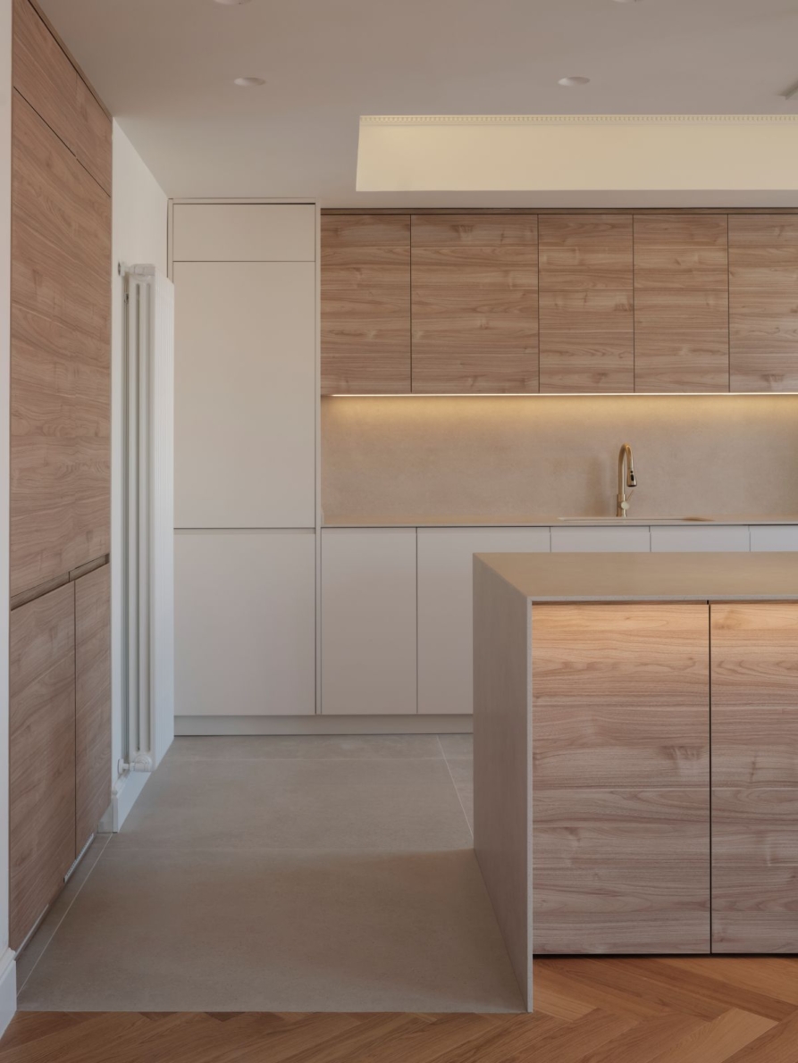 Renovated apartment for sale in Valencia city