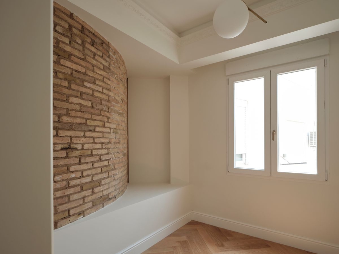 Renovated apartment for sale in Valencia city