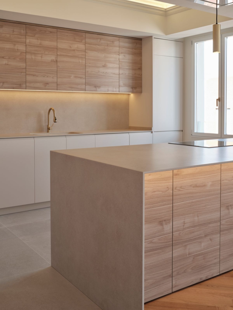 Renovated apartment for sale in Valencia city