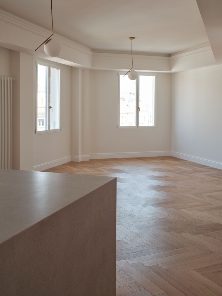 Renovated apartment for sale in Valencia city