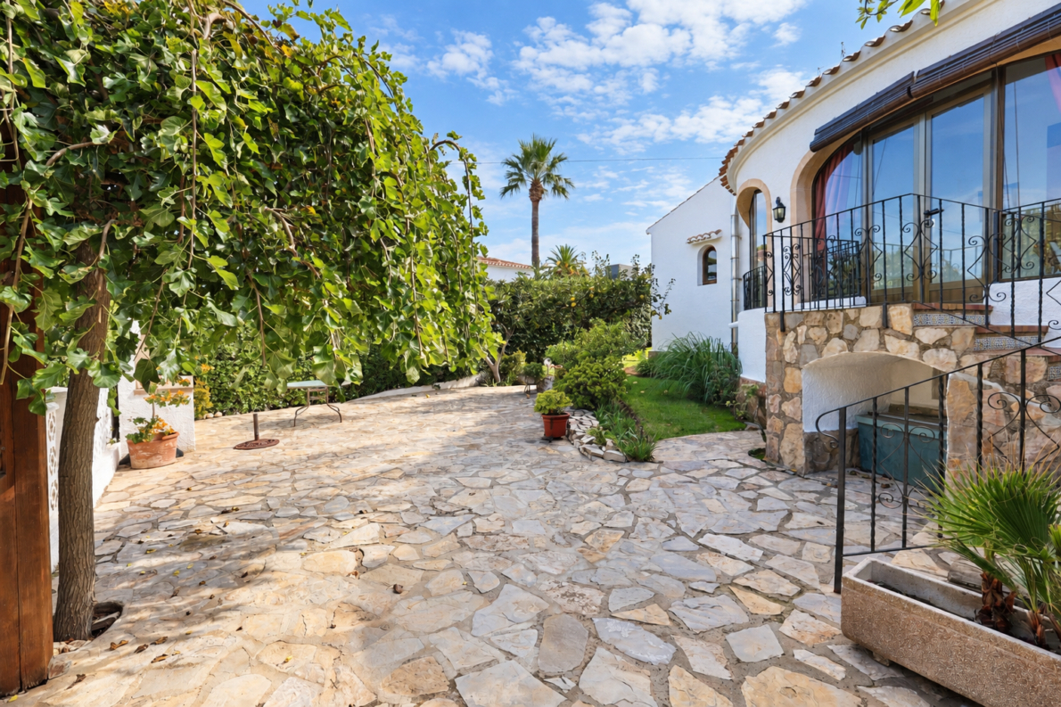 Villa for sale in Xàbia