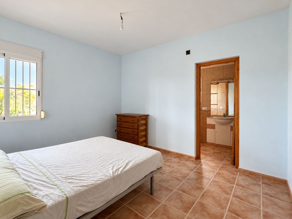Villa for sale in Cuatretonda