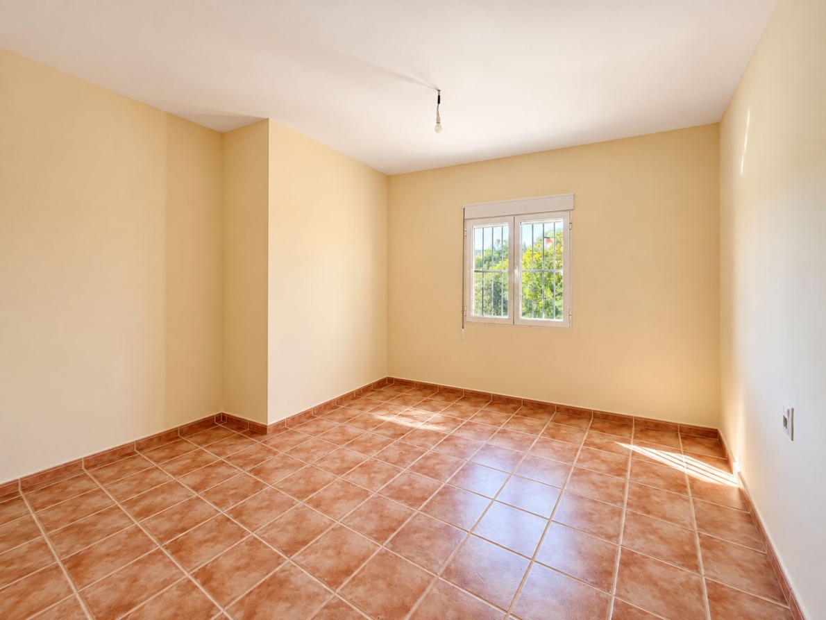 Villa for sale in Cuatretonda