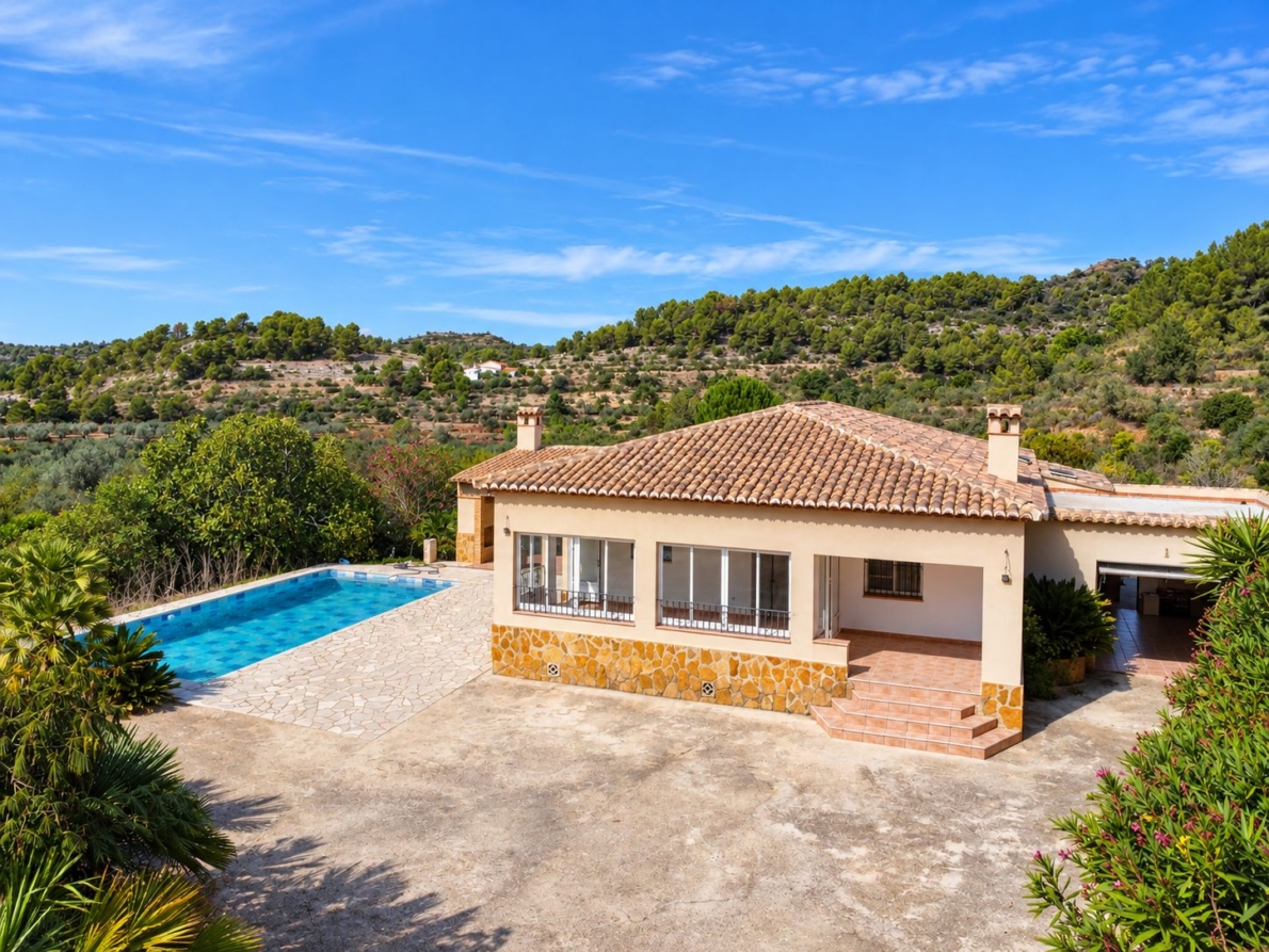 Villa for sale in Cuatretonda