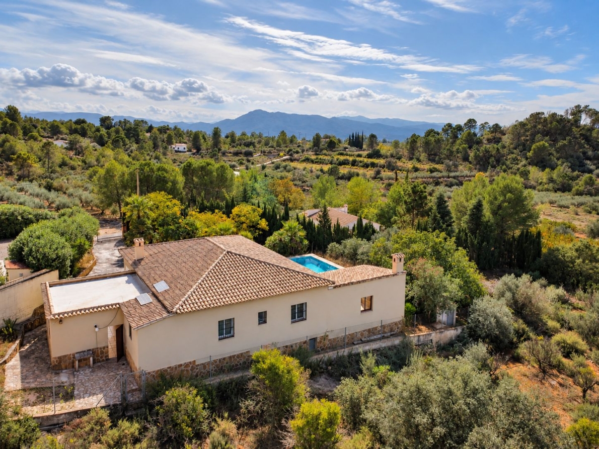 Villa for sale in Cuatretonda
