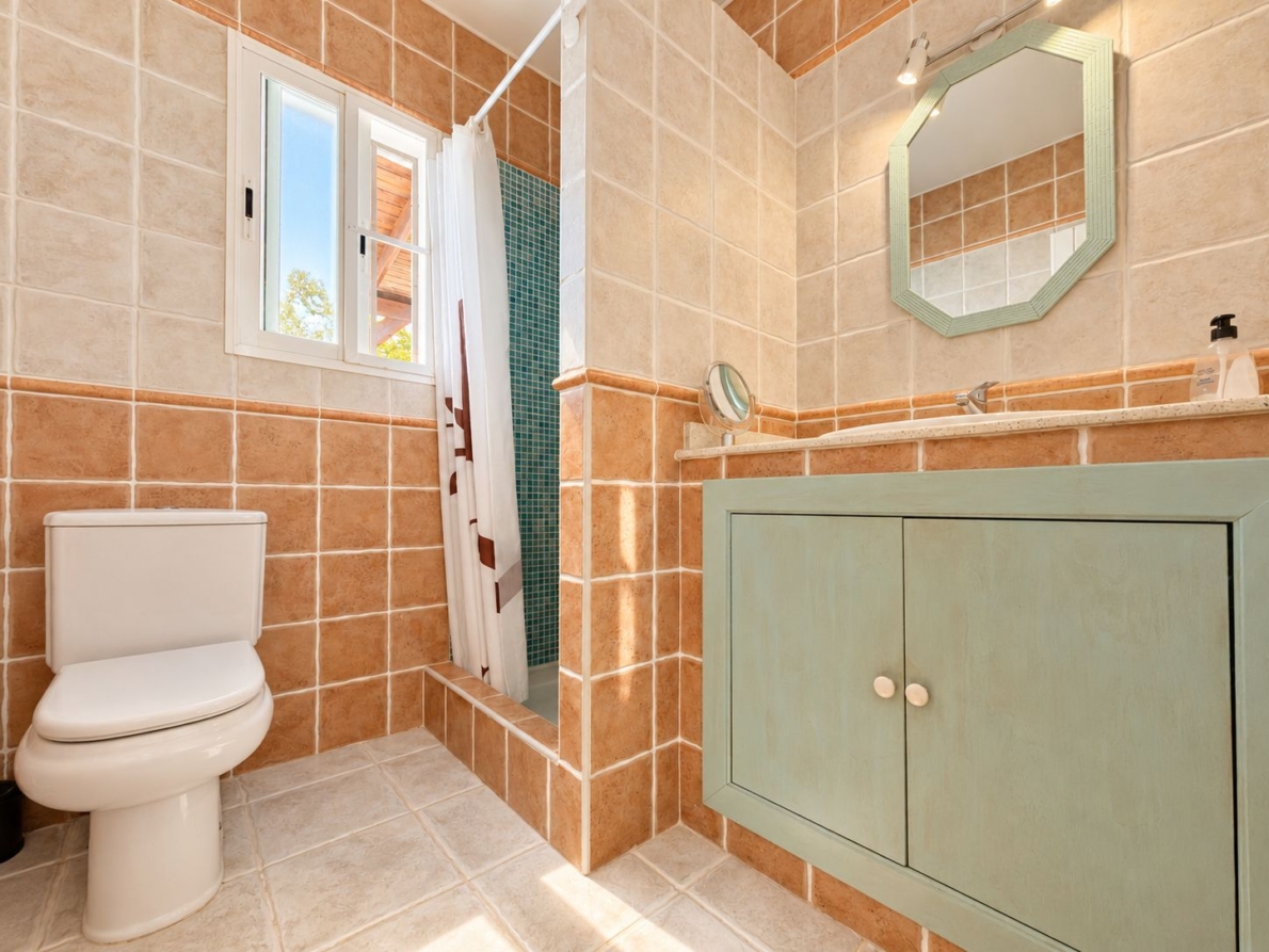 Villa for sale in Callosa de Ensarriá