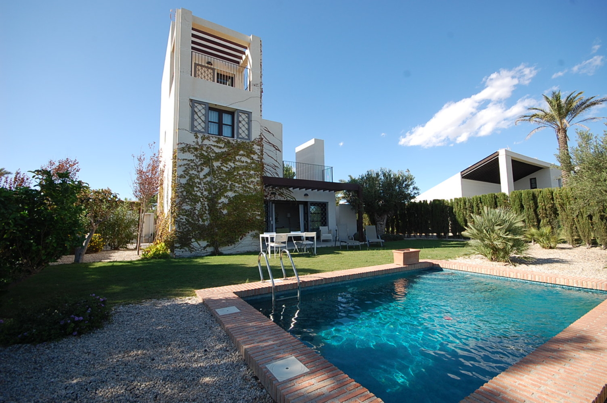 New build Villa for sale in Peraleja Golf