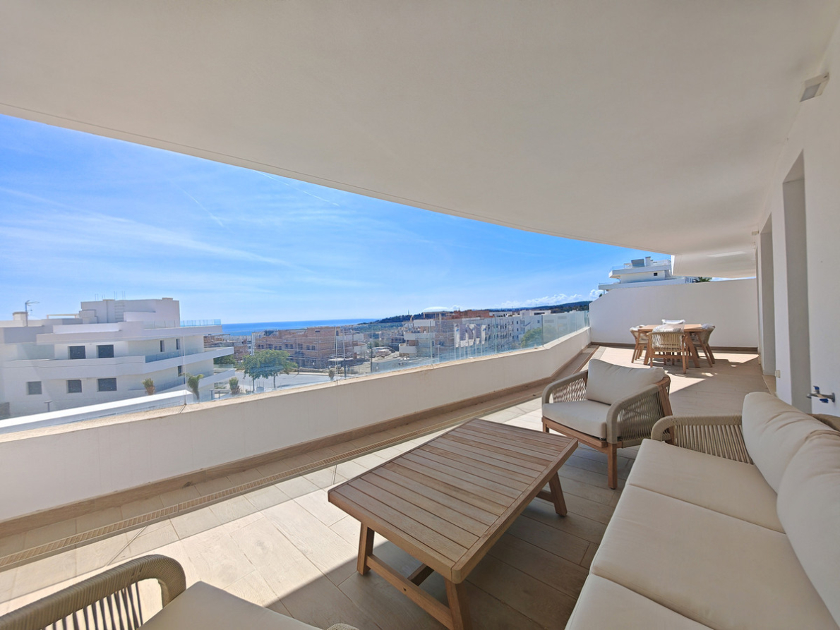 DP-12-R5377963-3 Apartment – Penthouse Duplex for sale in Estepona