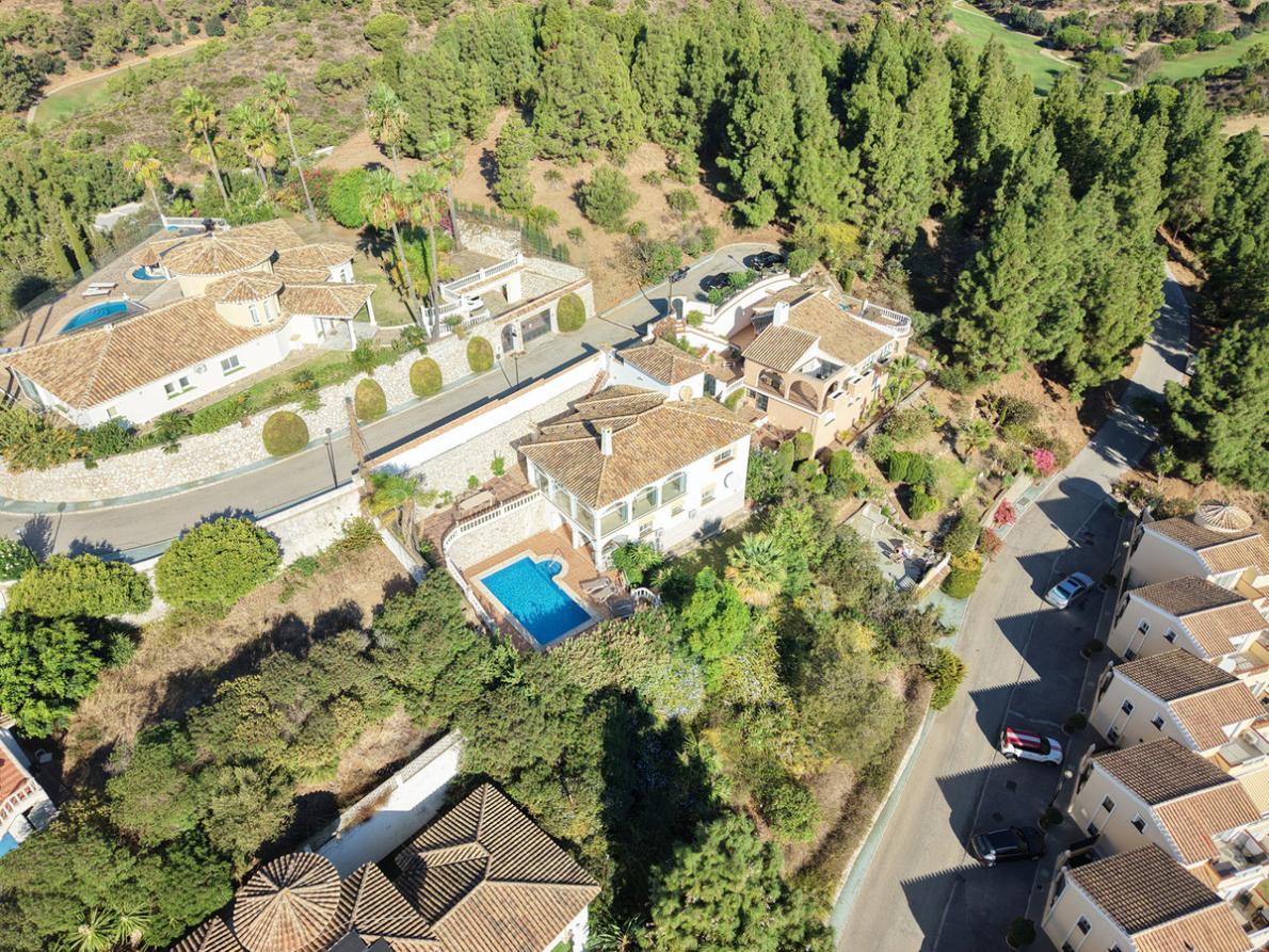 Villa for sale in El Chaparral