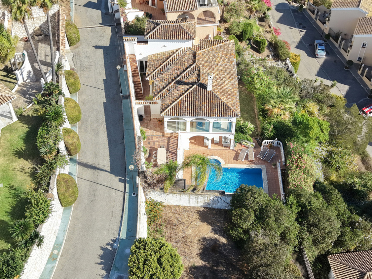 Villa for sale in El Chaparral