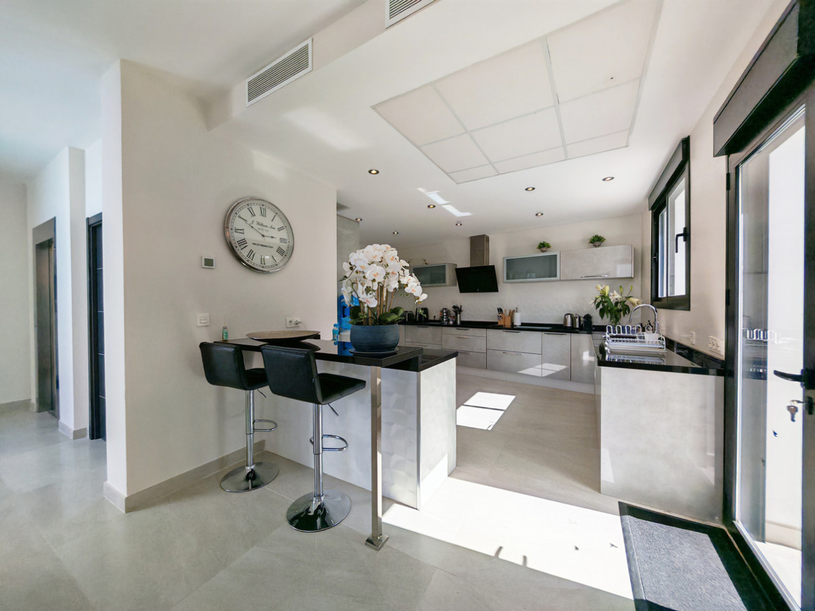 Villa for sale in El Rosario