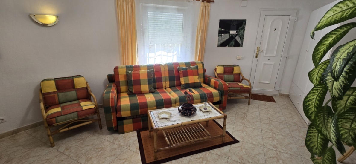 Villa for sale in Orba