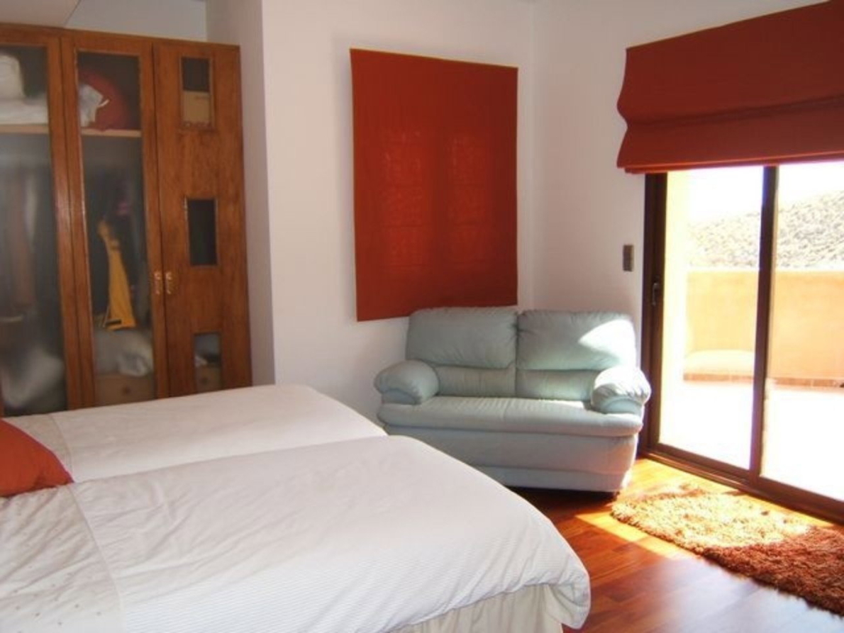 Villa for sale in Los Gallardos
