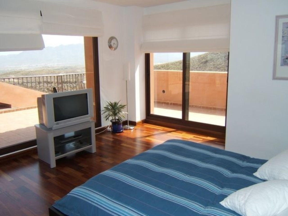 Villa for sale in Los Gallardos