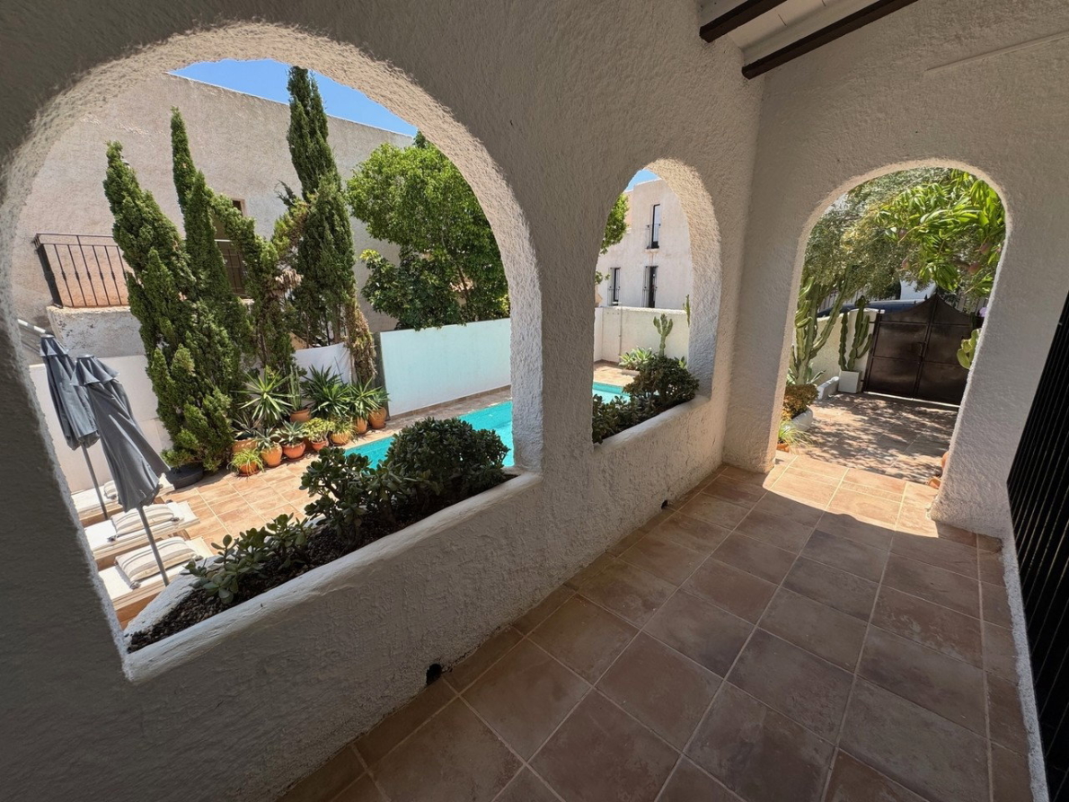 DP-17-B2378-4 Villa for sale in Mojacar