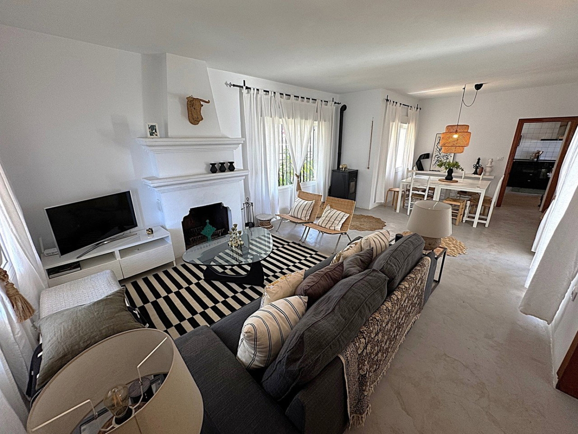 DP-17-B2378-5 Villa for sale in Mojacar
