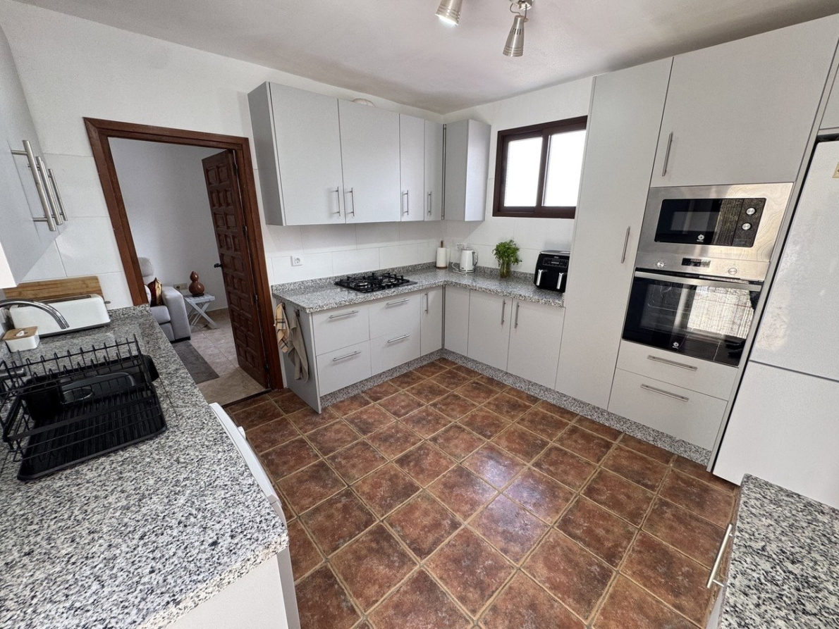 DP-17-B2529-12 Villa for sale in Mojacar