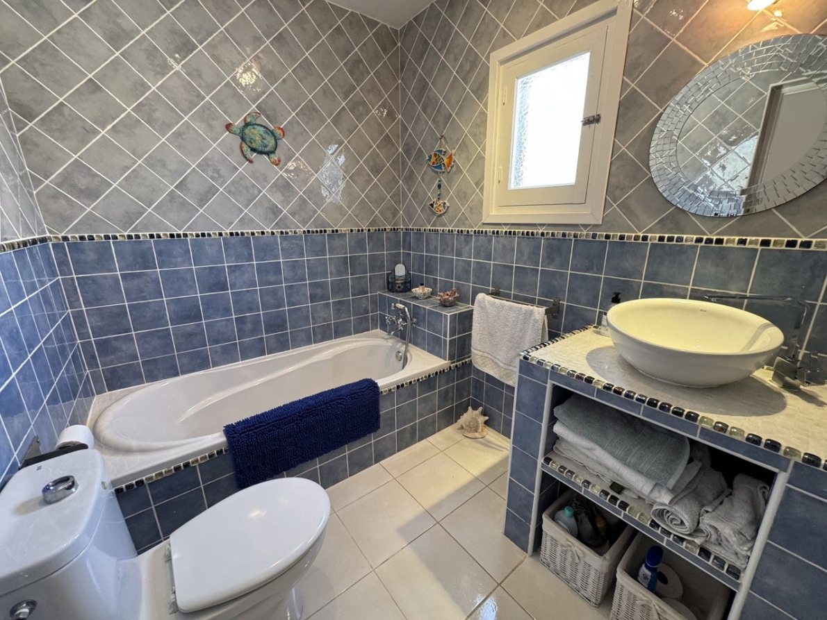 DP-17-B2529-20 Villa for sale in Mojacar