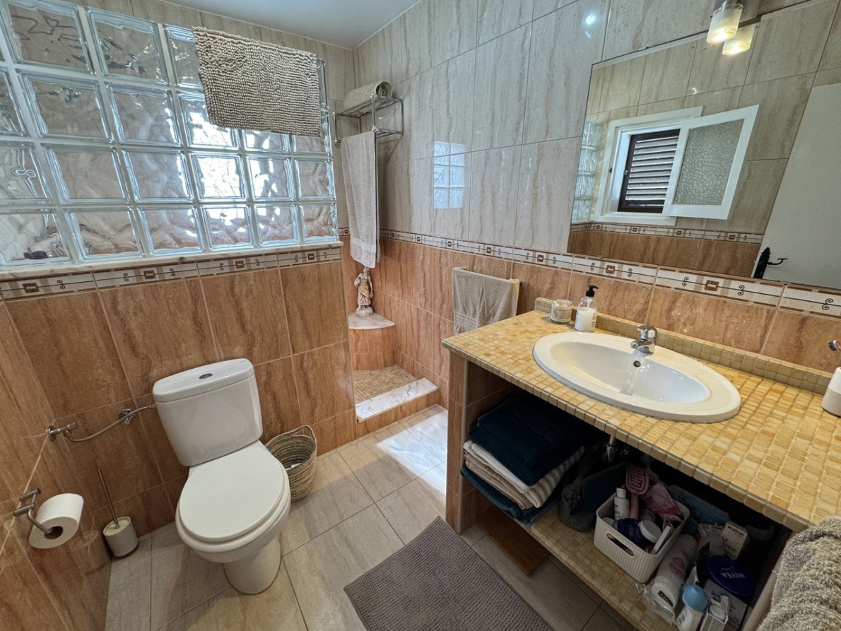 DP-17-B2529-23 Villa for sale in Mojacar