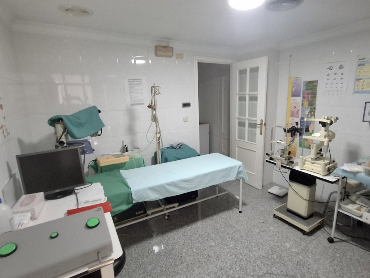 commercial property for sale in Garrucha