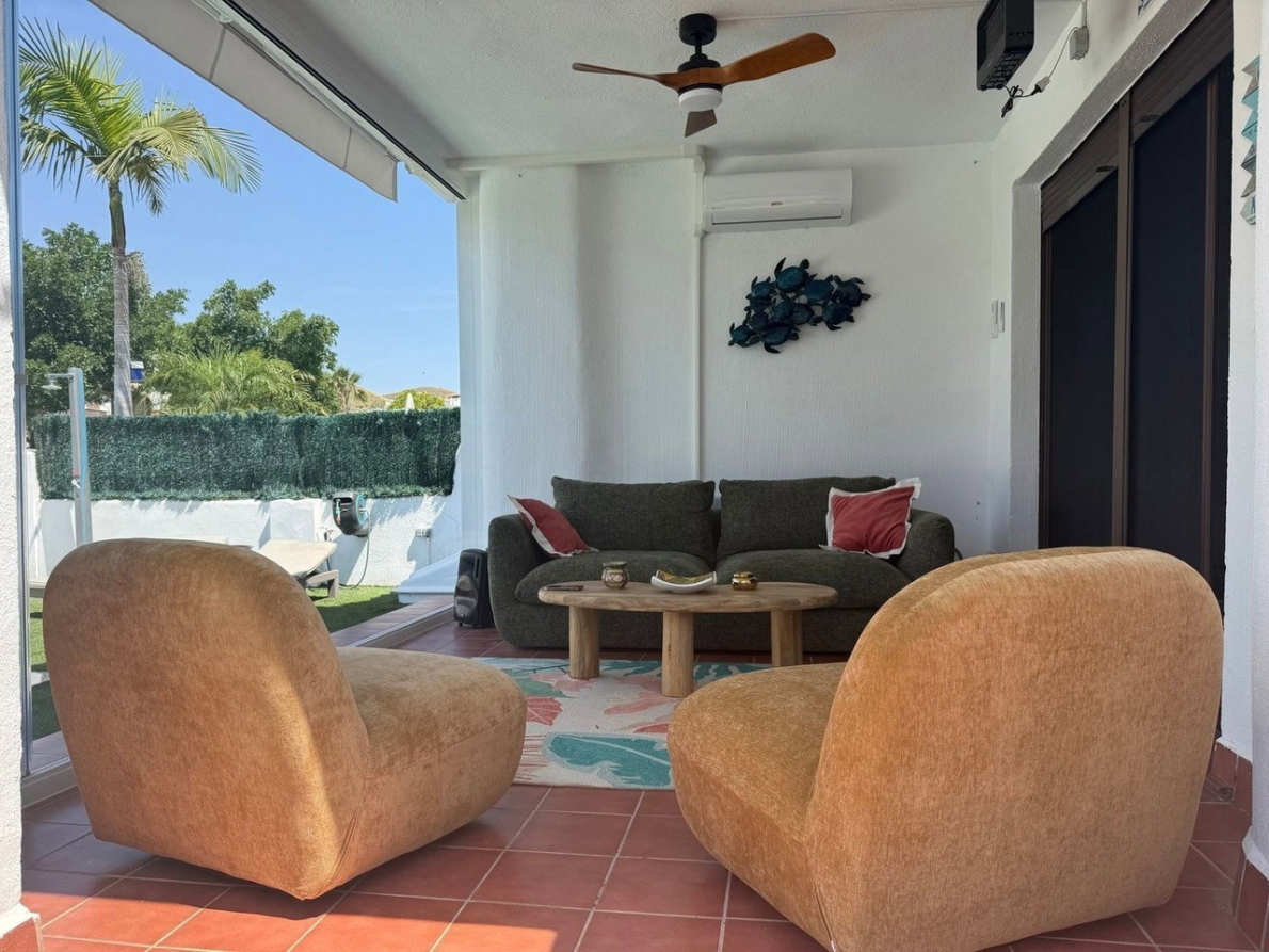 Villa for sale in Vera