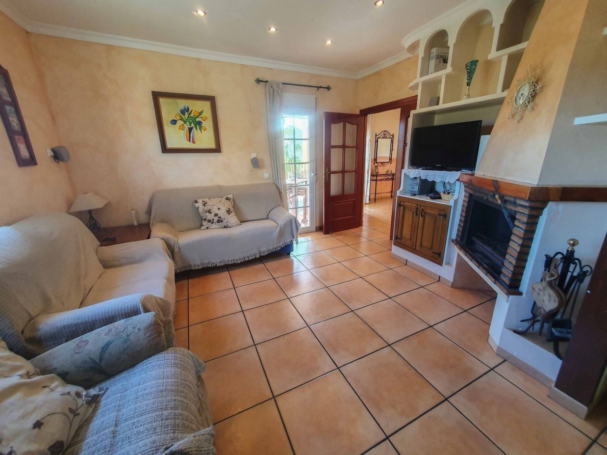 Villa for sale in Villaricos