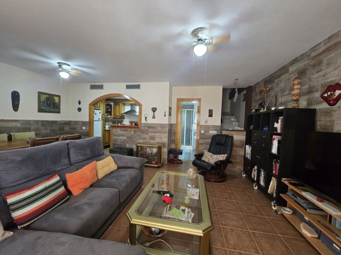 duplex for sale in Vera