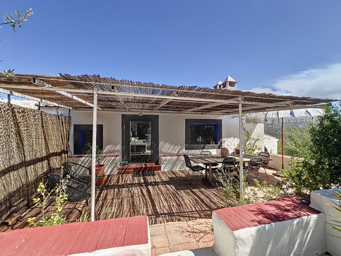 Villa for sale in Arenas