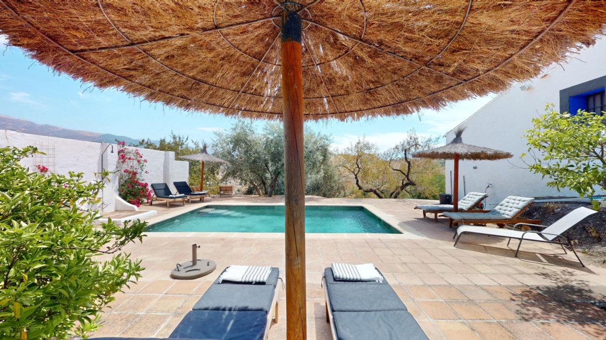 Villa for sale in Arenas