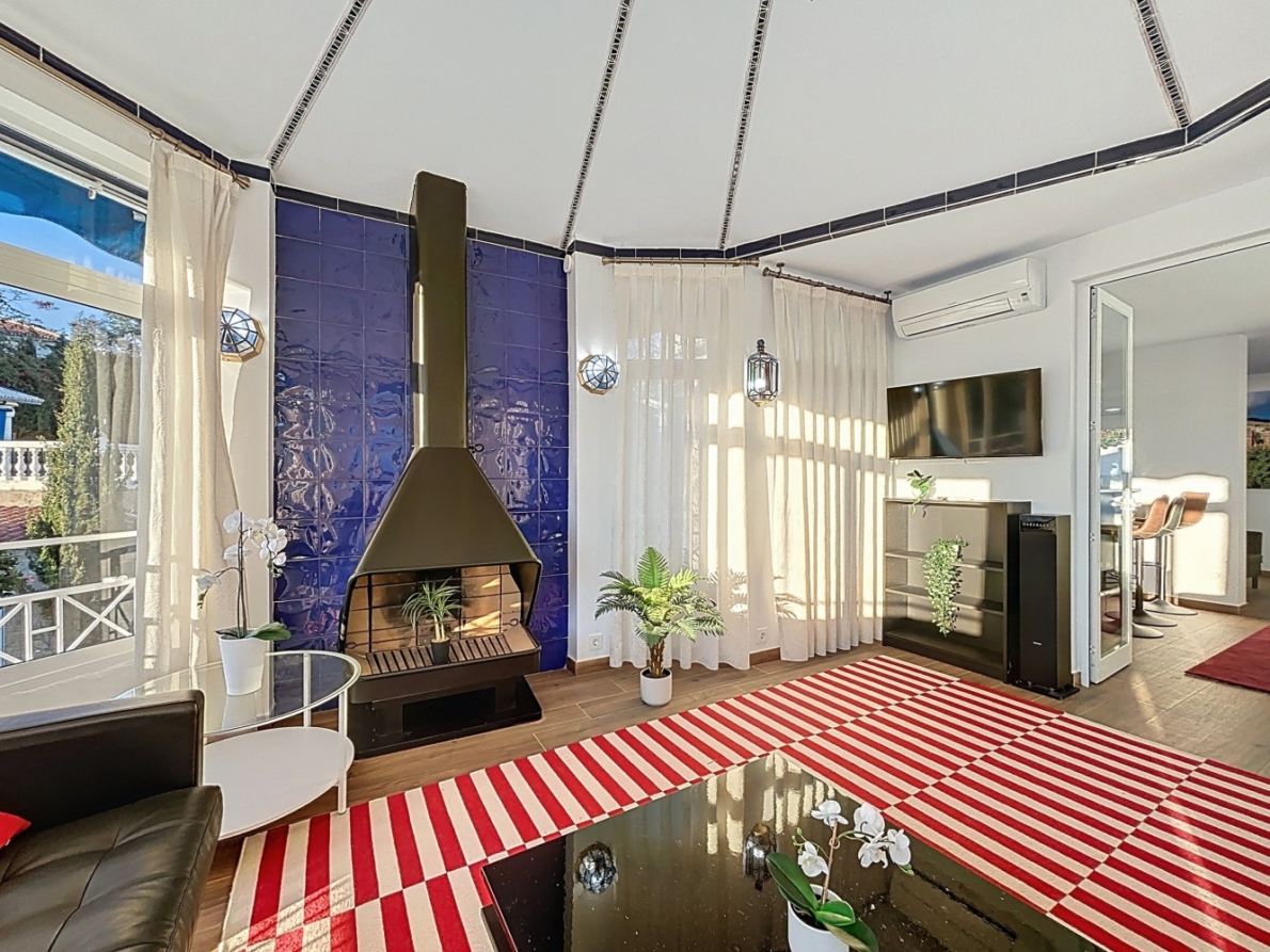Villa for sale in Caleta de Vélez