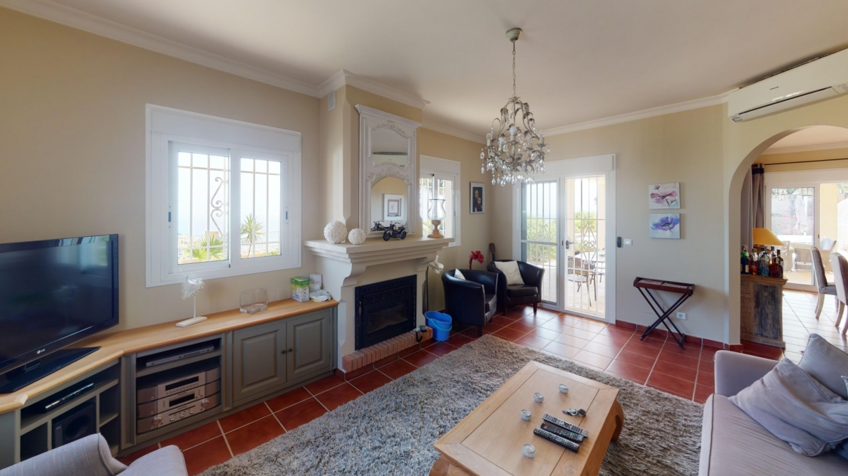 Villa for sale in Arenas