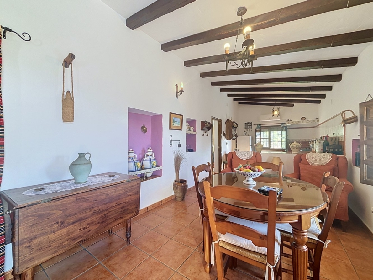 DP-26-6341-11 Villa for sale in Vélez-Málaga