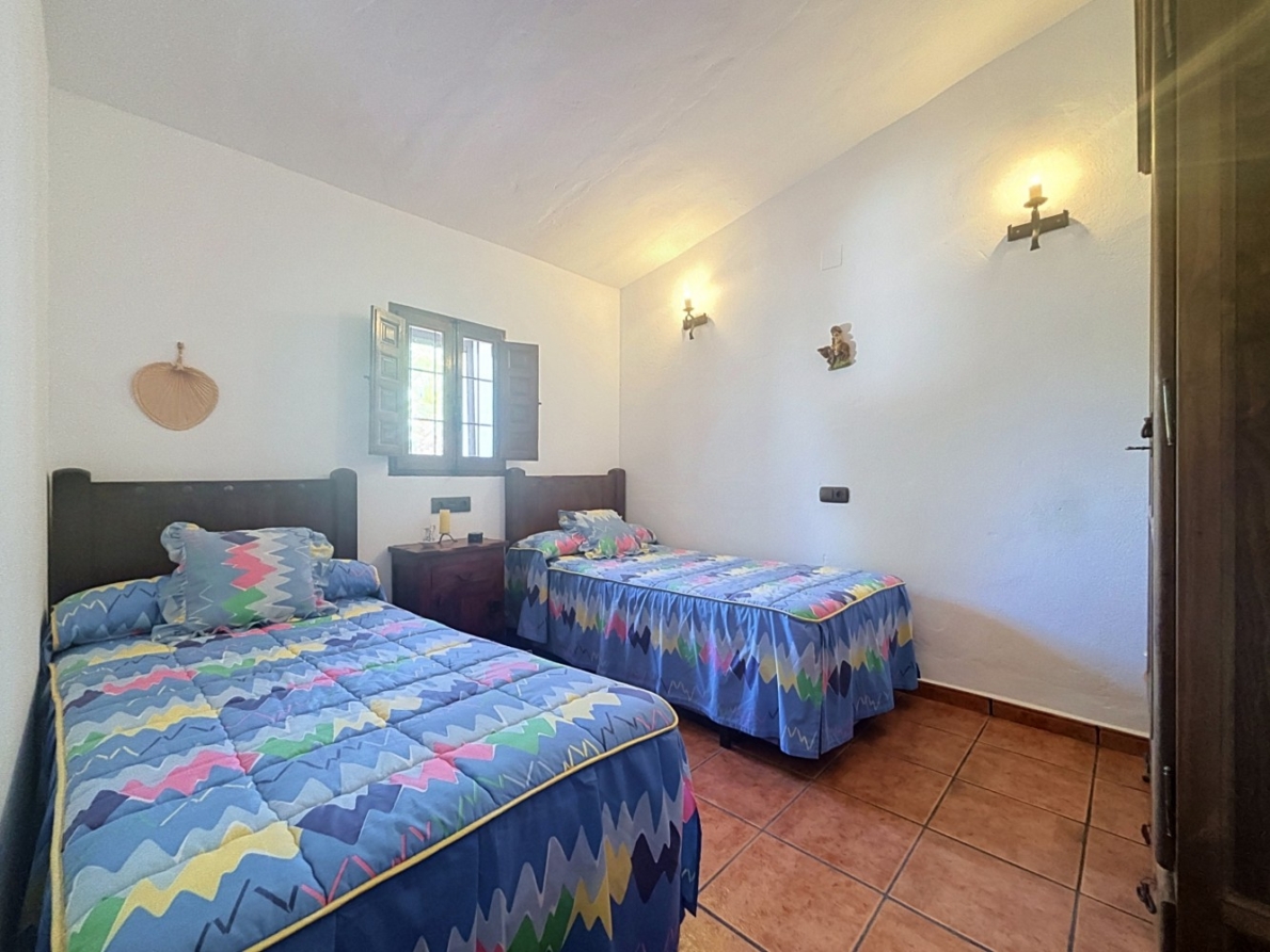 DP-26-6341-22 Villa for sale in Vélez-Málaga