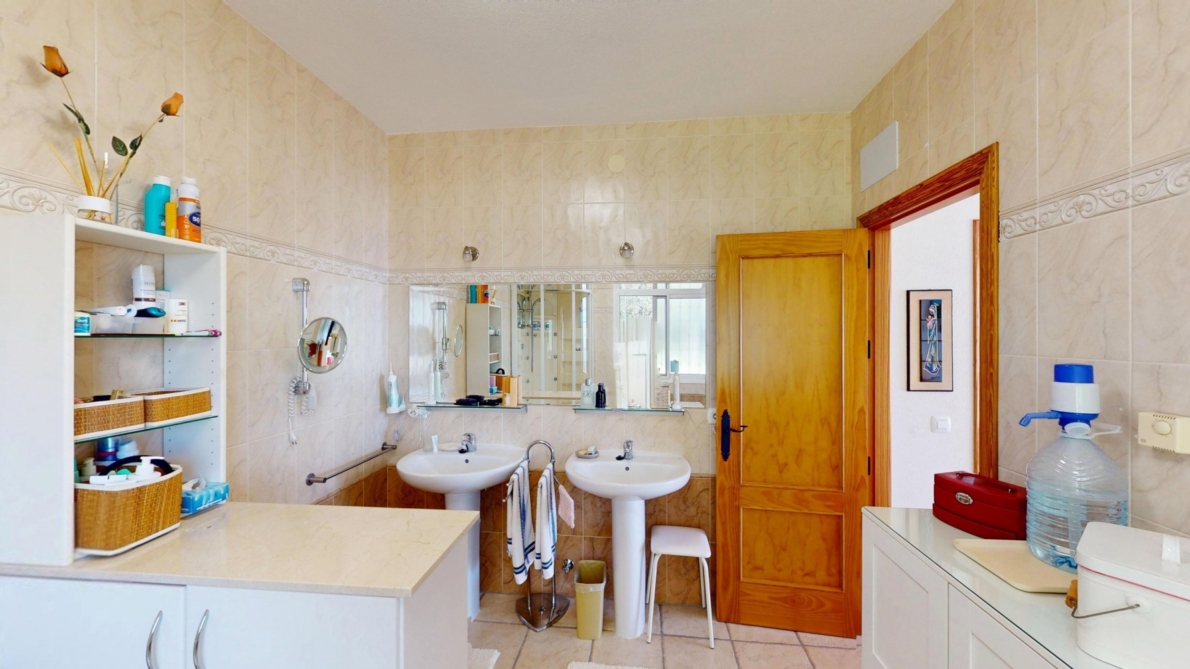 DP-26-6343-16 Villa for sale in Algarrobo