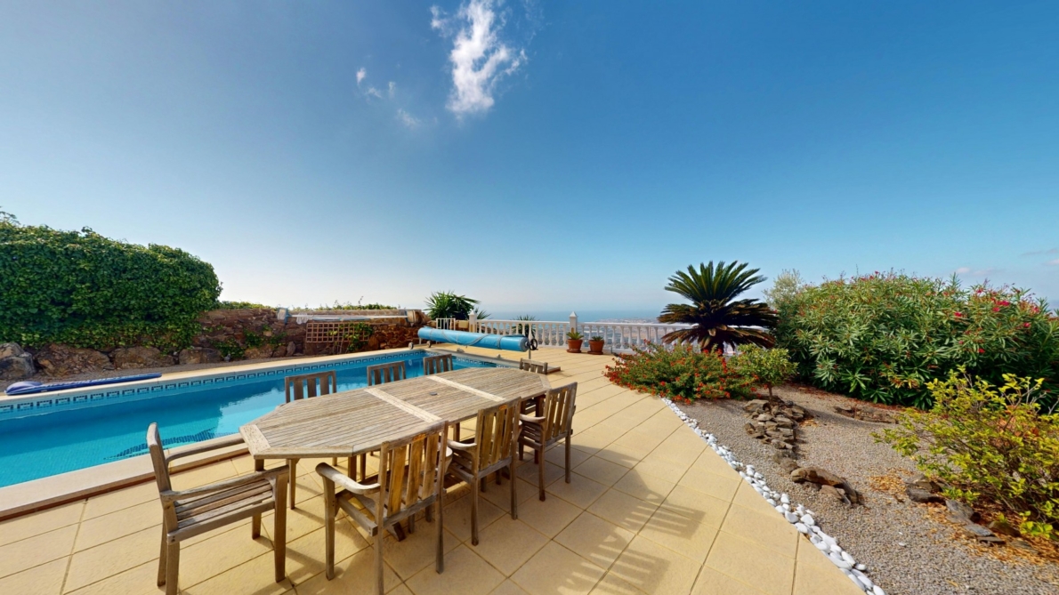 DP-26-6343-4 Villa for sale in Algarrobo