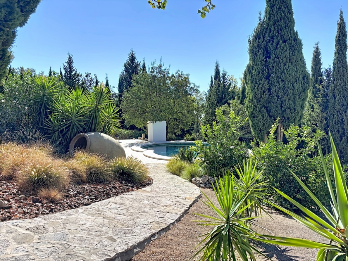 Villa for sale in Colmenar