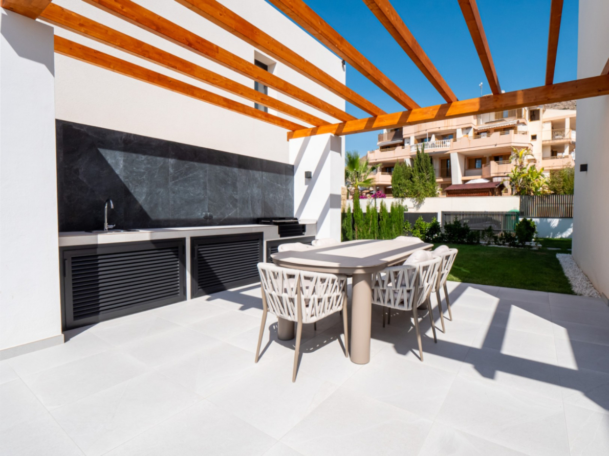 Villa for sale in Finestrat