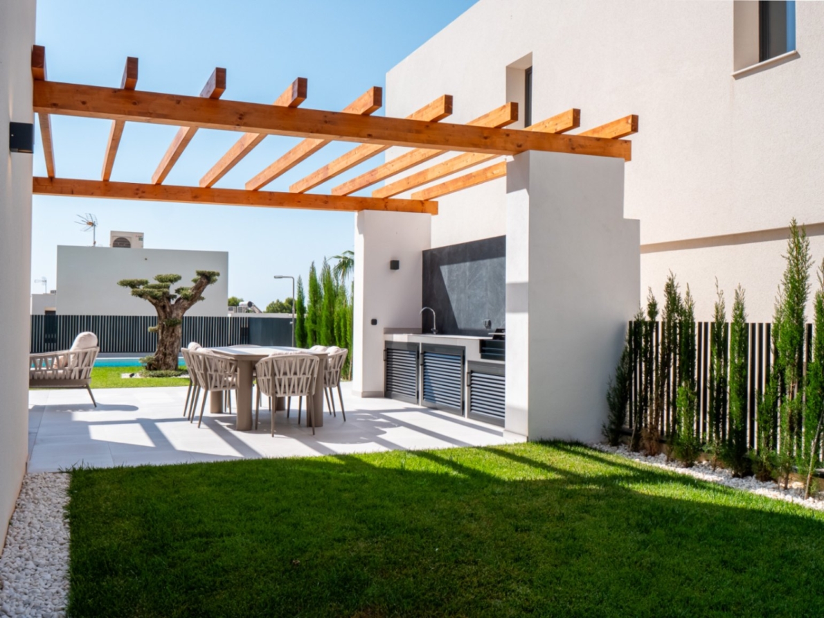Villa for sale in Finestrat