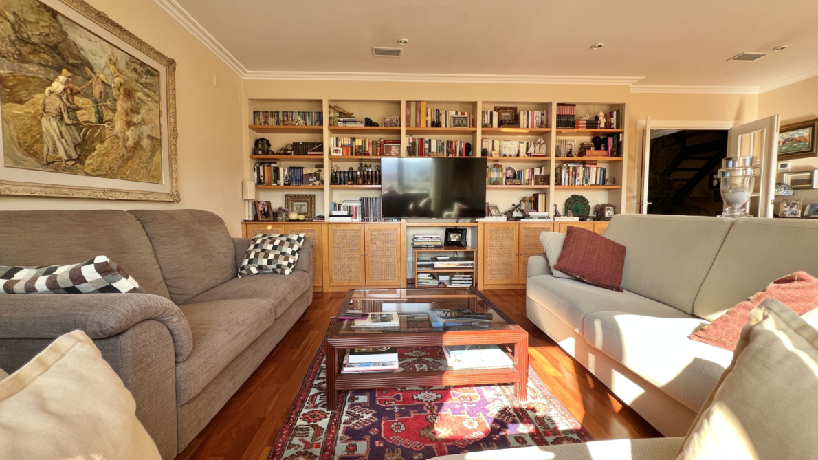 Penthouse for sale in Denia