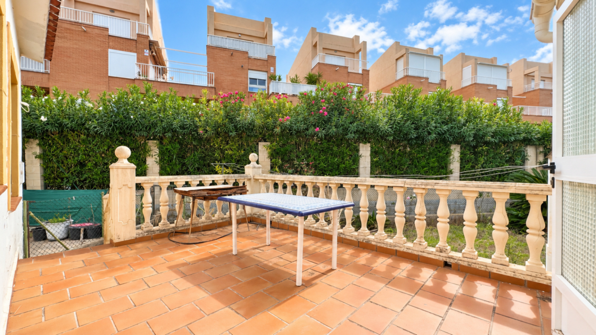 Townhouse for sale in Denia