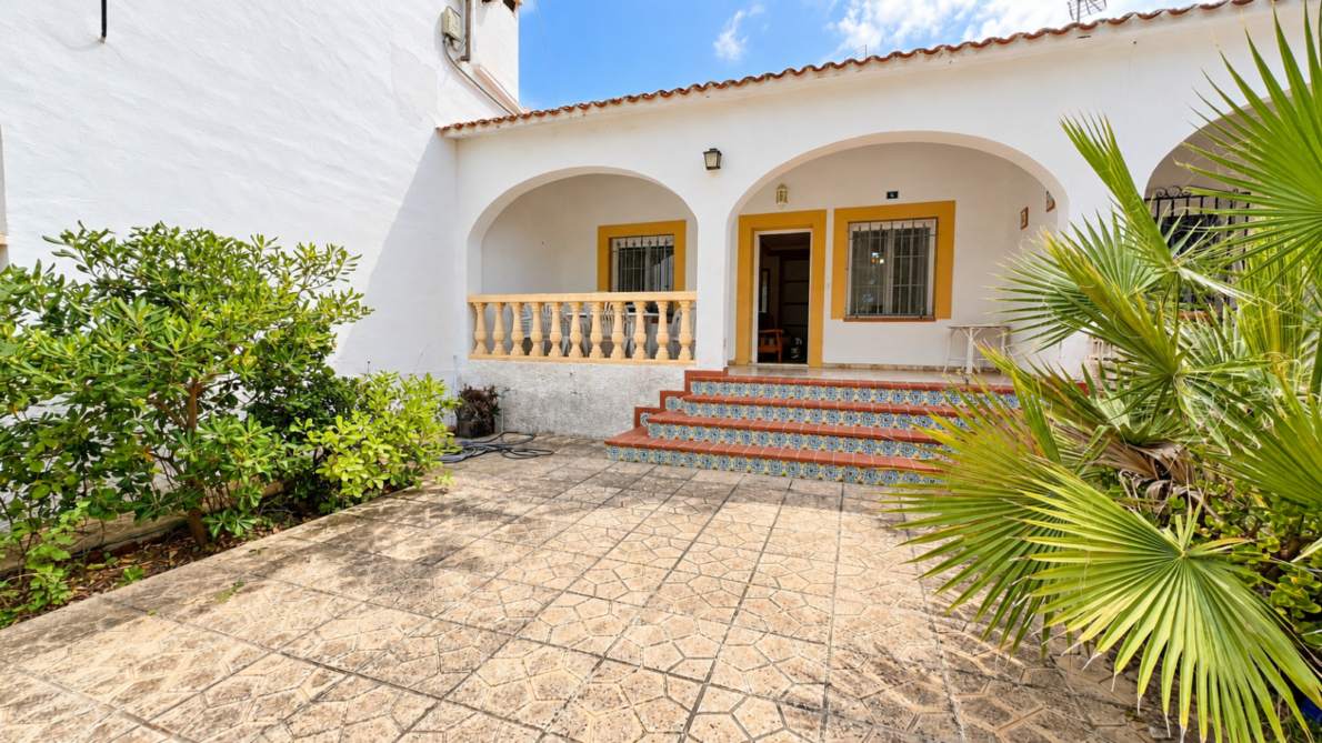 Townhouse for sale in Denia