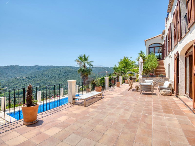 Villa for sale in Calonge