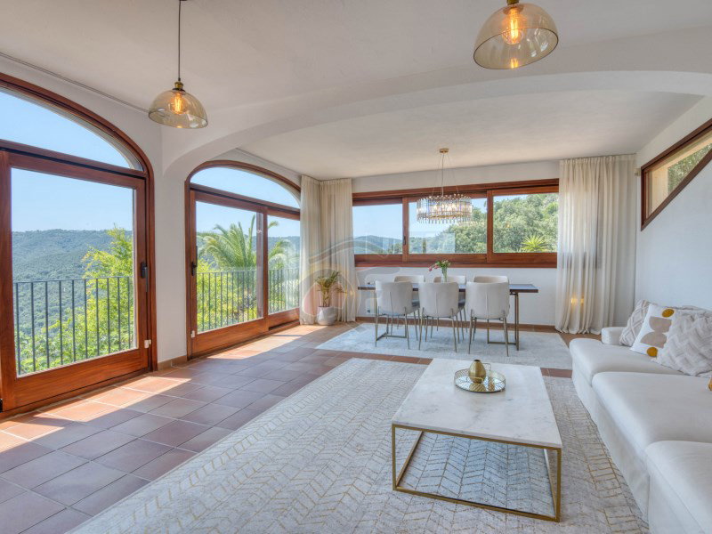 Villa for sale in Calonge