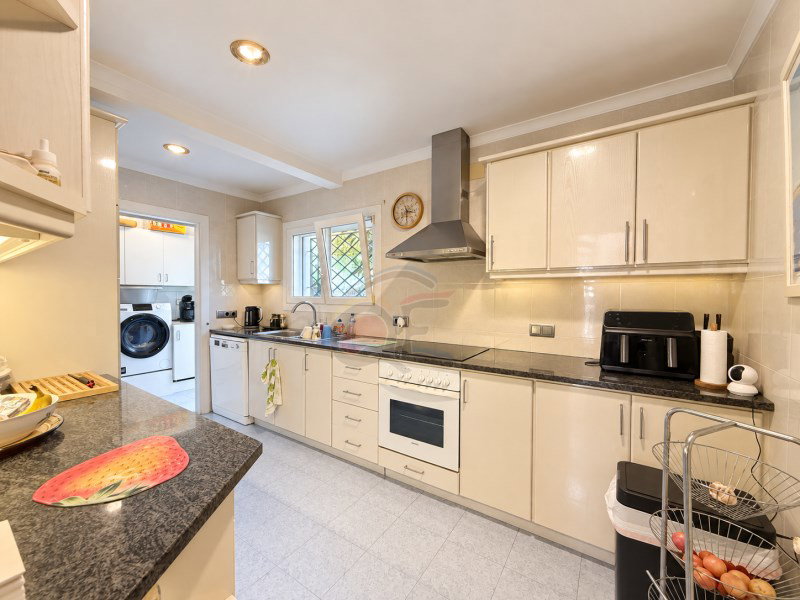 Villa for sale in Calonge