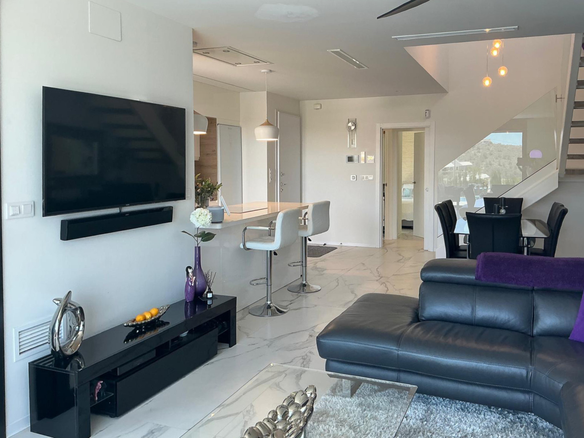 Villa for sale in Finestrat