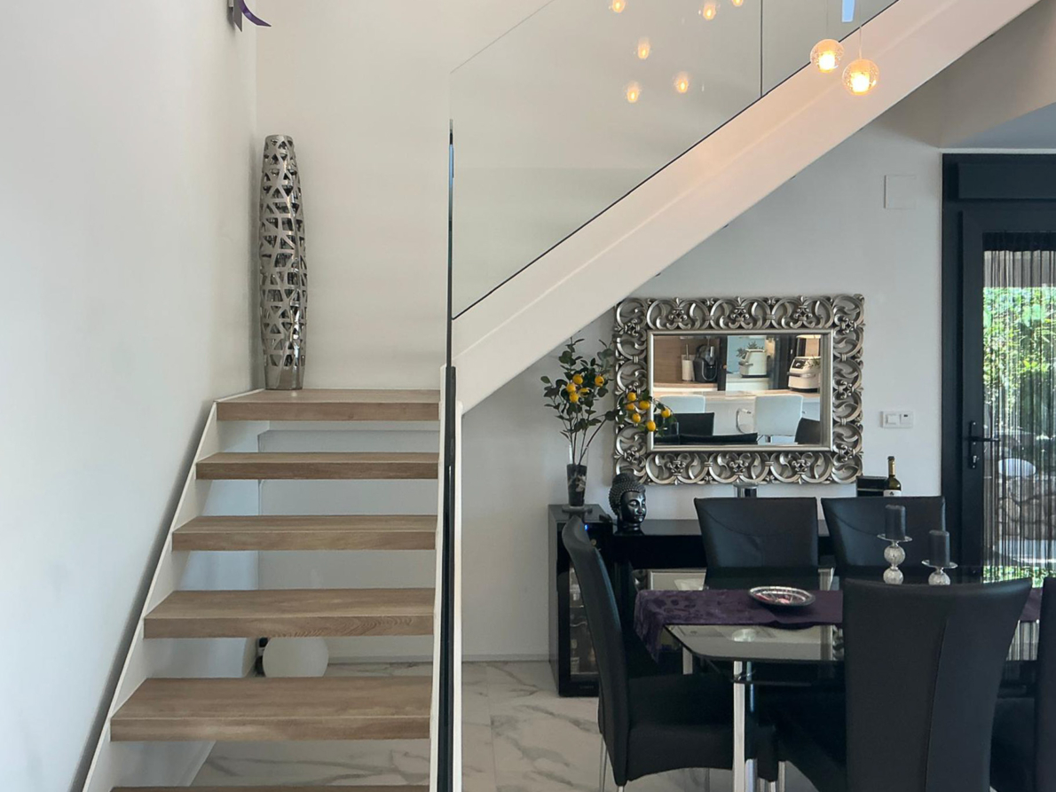 Villa for sale in Finestrat