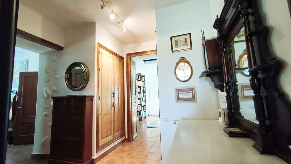Finca for sale in Campanillas