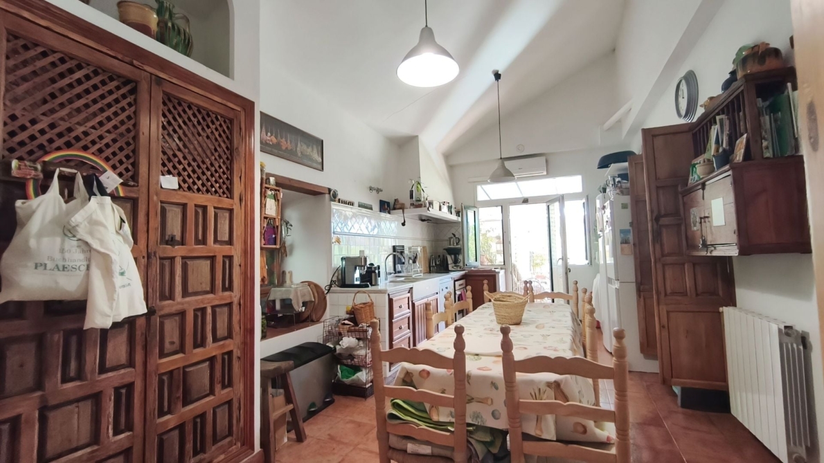Finca for sale in Campanillas